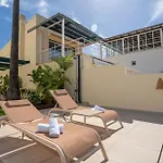 Villa Mimosas