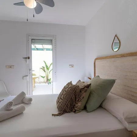 Mimosas Villa *